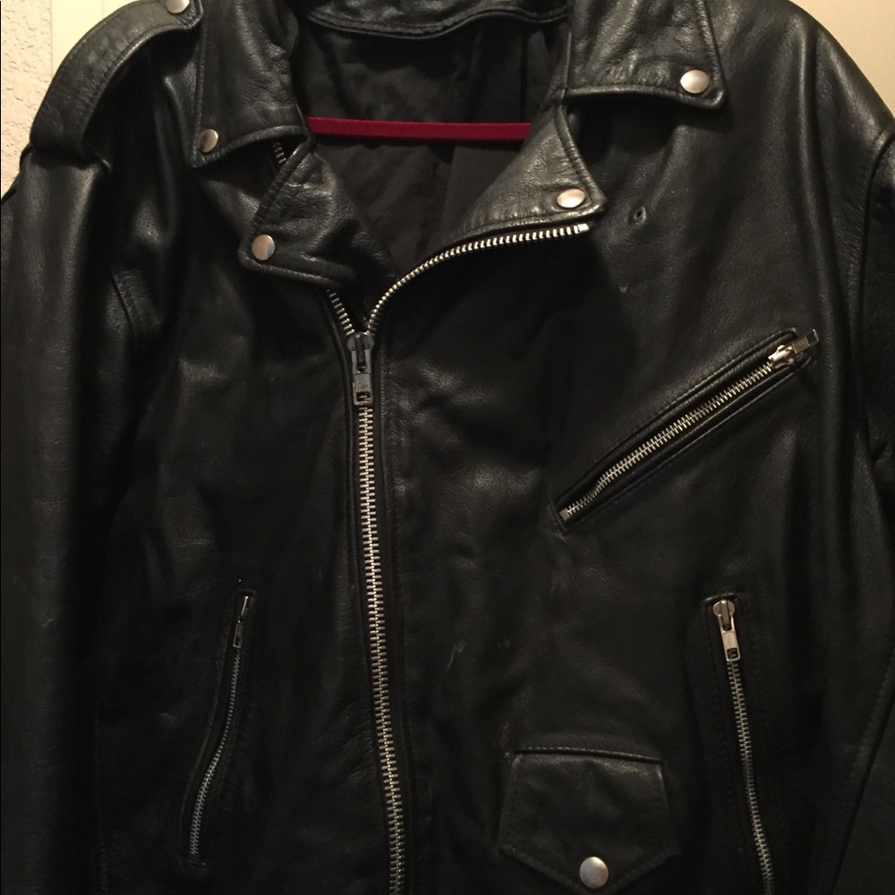 Black leather motorcycle jacket size 2X